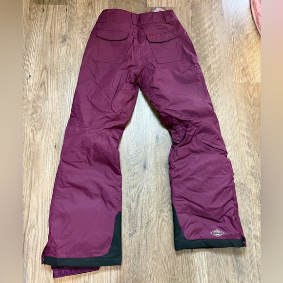 Columbia Women’s Bugaboo Burgundy Snow Pants NWT - Picture 7 of 9